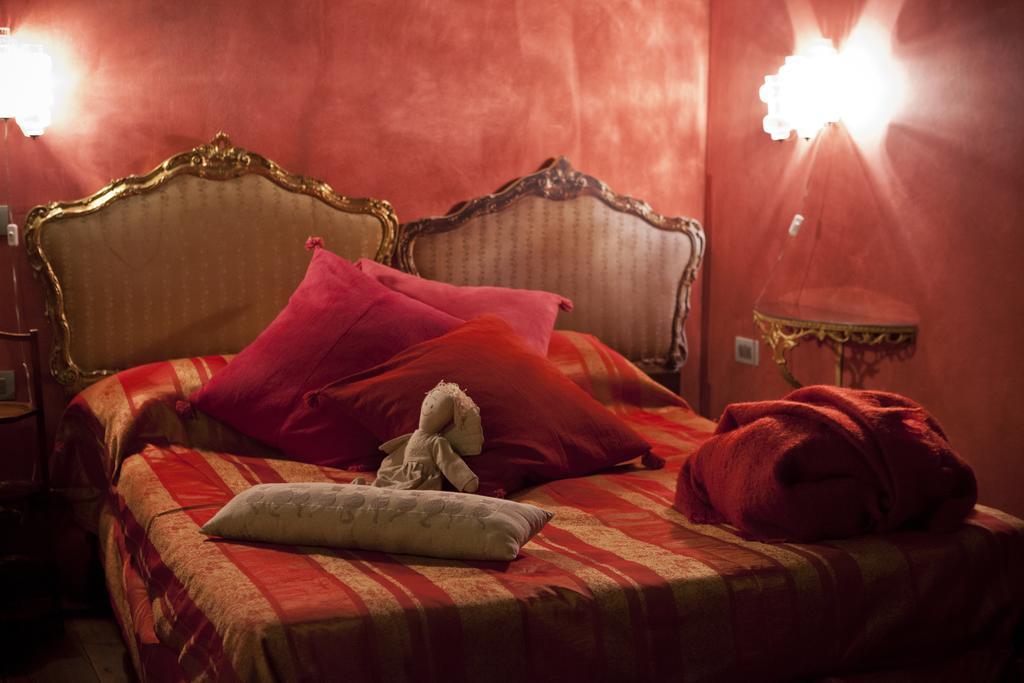 Locanda Al Cappello ウーディネ 部屋 写真