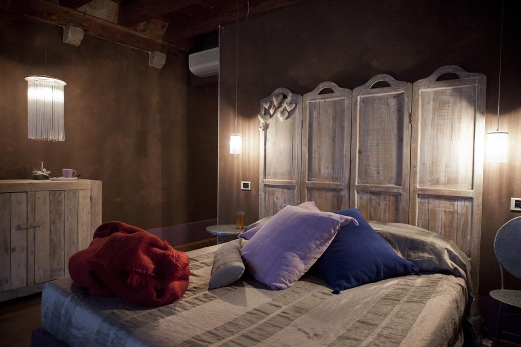 Locanda Al Cappello ウーディネ 部屋 写真