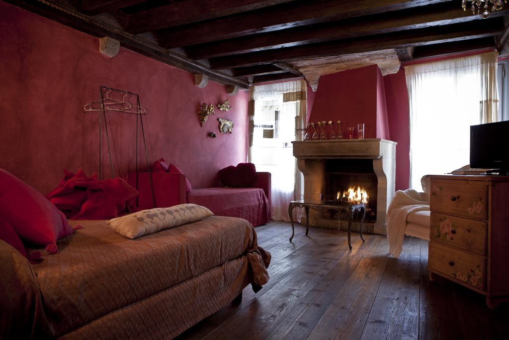 Locanda Al Cappello ウーディネ 部屋 写真