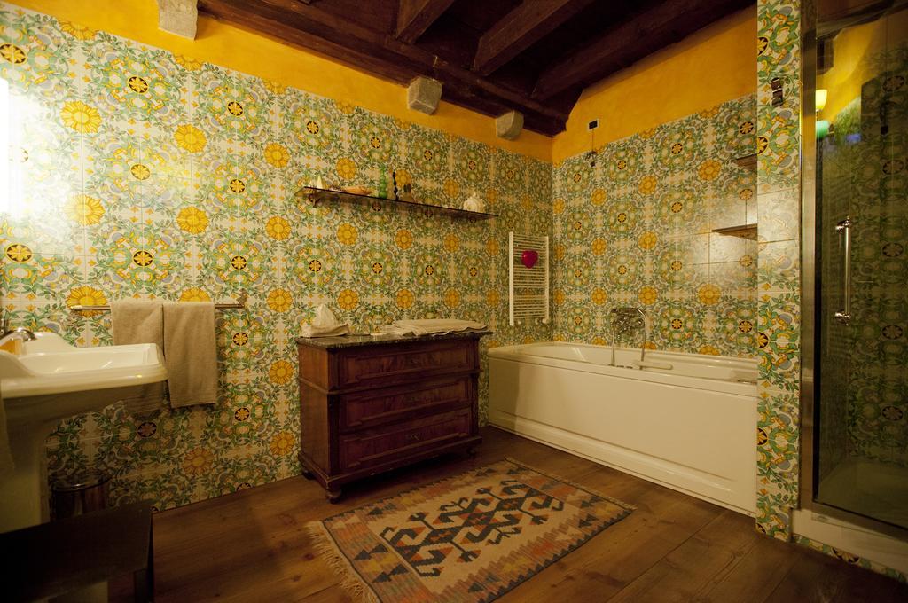 Locanda Al Cappello ウーディネ 部屋 写真
